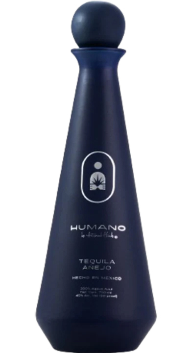 Bottle of Humano Tequila Añejo