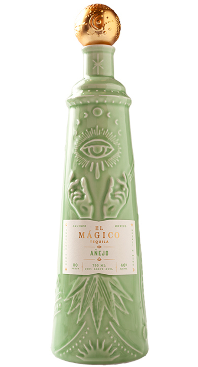 Bottle of El Mágico Tequila Añejo