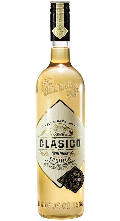 Bottle of Clasico de Centinela Reposado