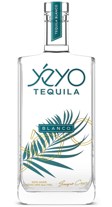 Bottle of Yeyo Blanco