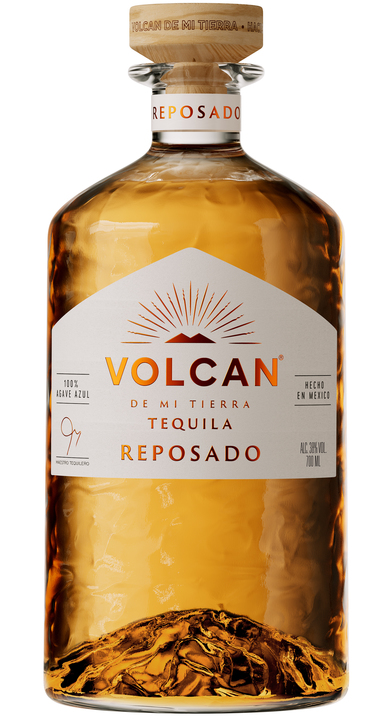 Bottle of Volcan de Mi Tierra Reposado