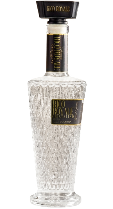 Bottle of Rico Royale Añejo Cristalino